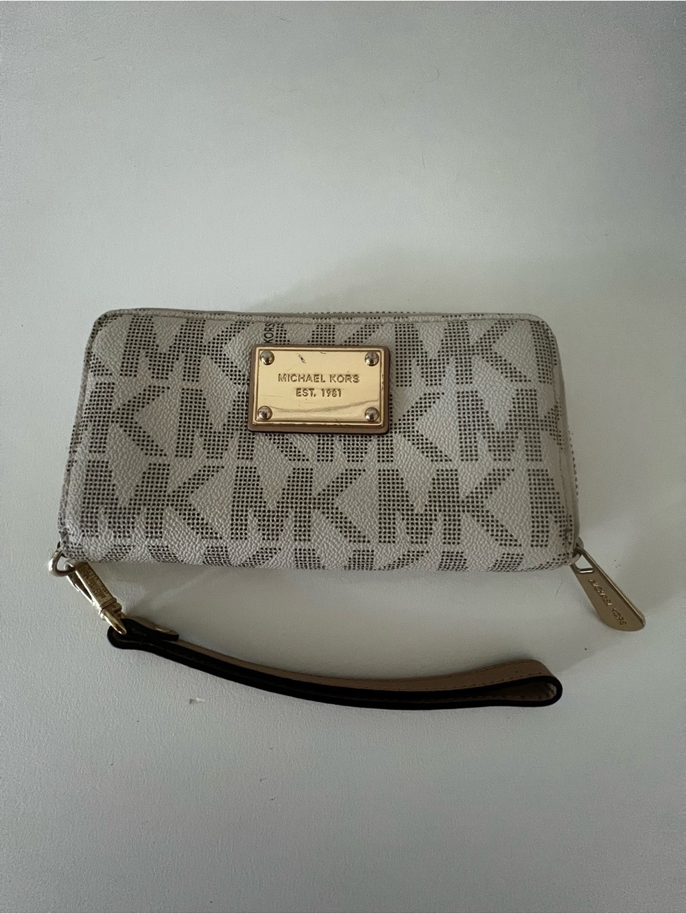MICHAEL KORS Beige MK Logo Zip-Around Wristlet with Gold Plaque